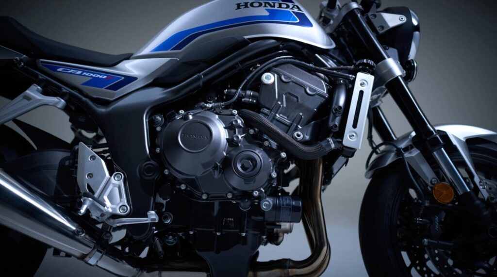 なぜCB1000Fは「軽い」のか?重量スペックと体感的な軽さの秘密を徹底解剖 ホンダCB1000F公式サイト画像