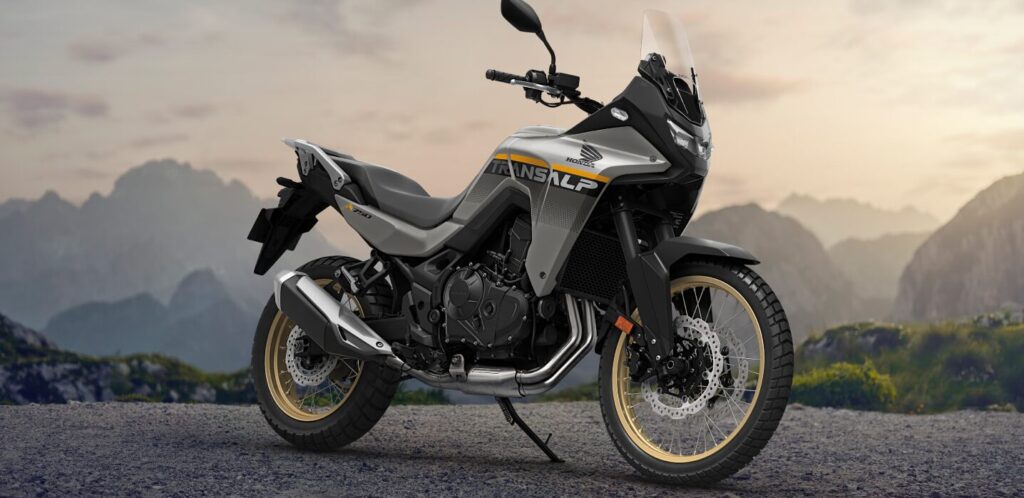 XL750 トランザルプHONDA公式サイト画像。